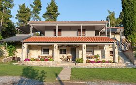 Medusa Rooms Kallithea By Lumen